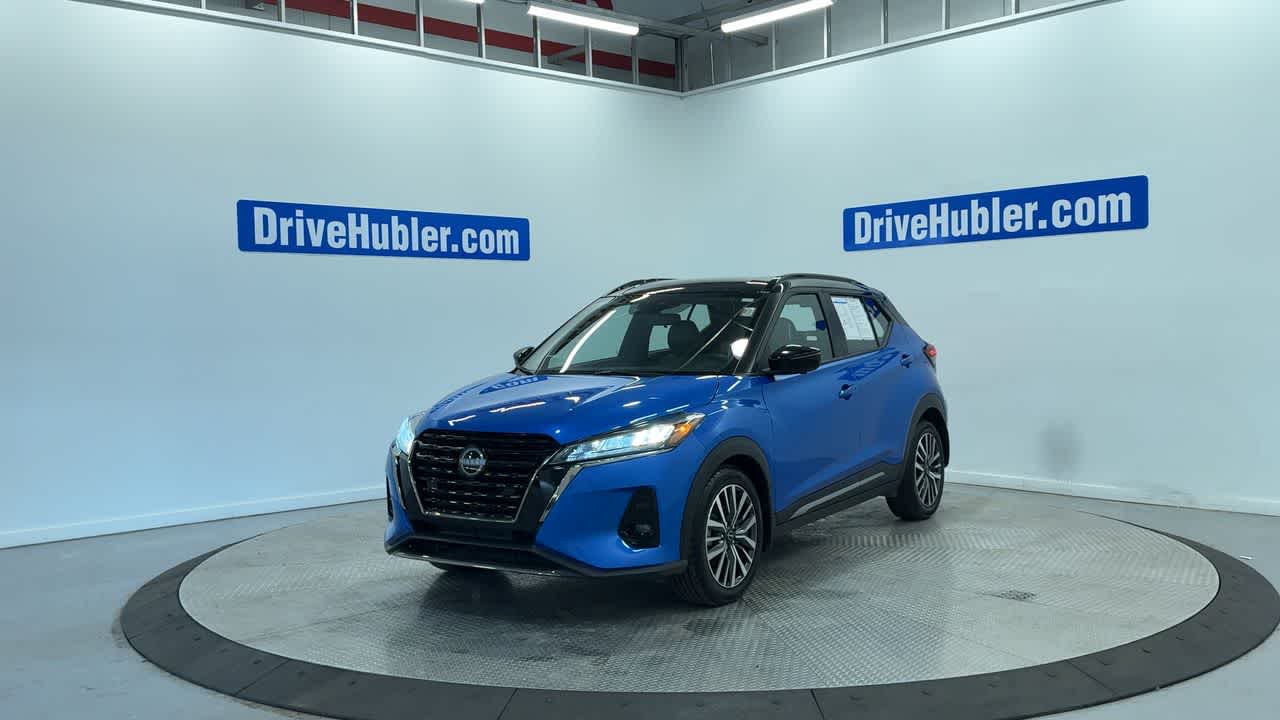 2023 Nissan Kicks SR
