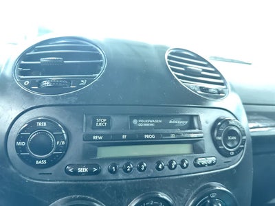 2003 Volkswagen New Beetle GLS