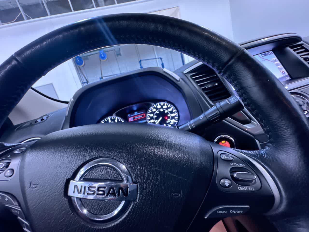 2019 Nissan Pathfinder SL