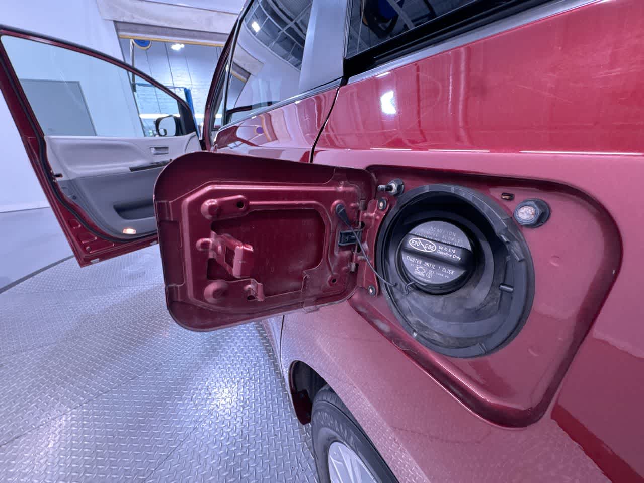 2016 Toyota Sienna XLE