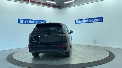 2025 Mitsubishi Outlander ES