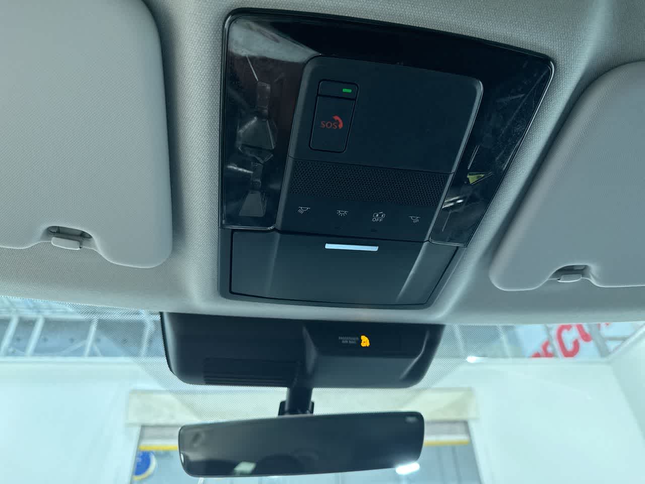 2025 Mitsubishi Outlander ES