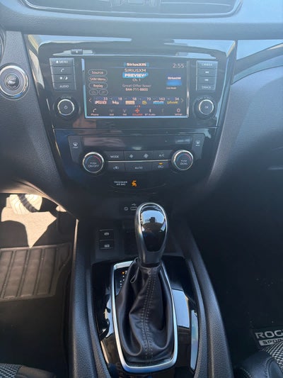 2022 Nissan Rogue Sport SV