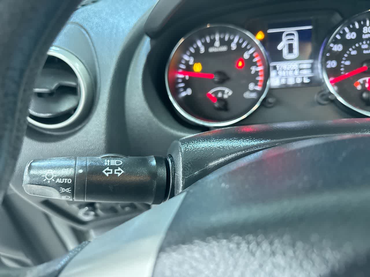 2011 Nissan Rogue SV