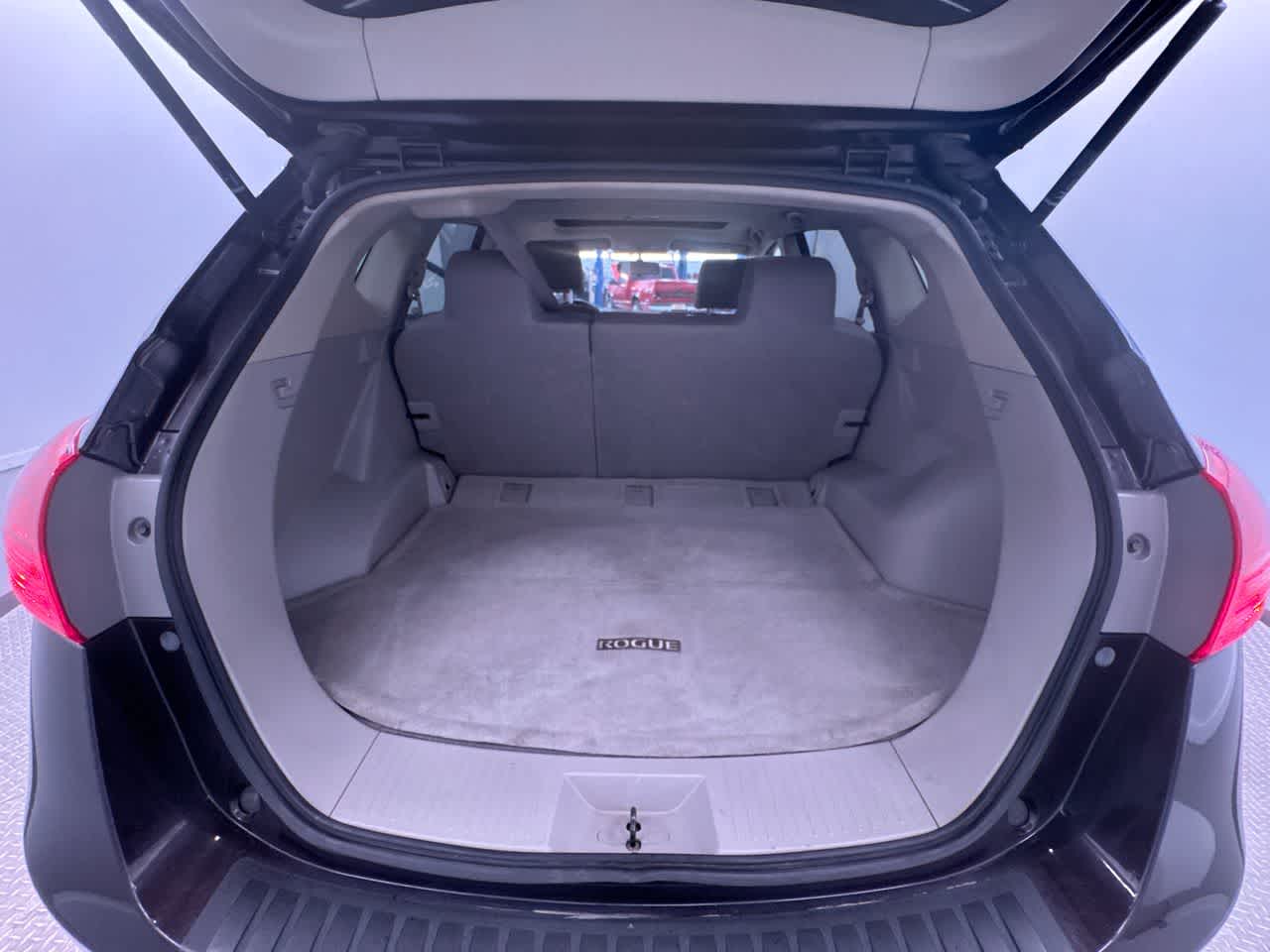 2012 Nissan Rogue SV