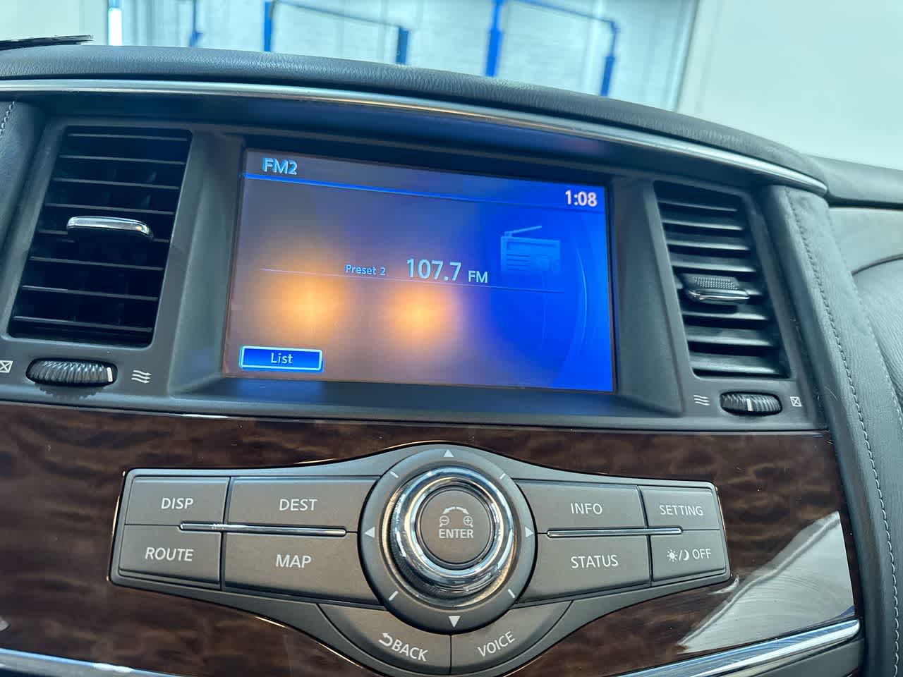 2017 Nissan Armada SV