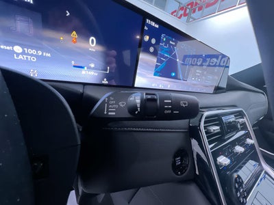 2025 Nissan Armada Platinum