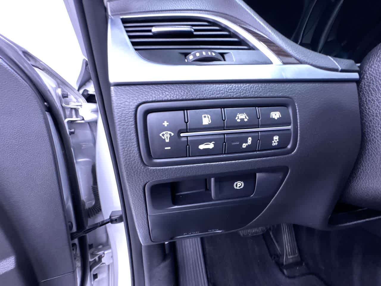 2017 Genesis G80 3.8L