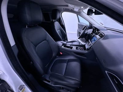 2018 Jaguar F-PACE 25t Premium