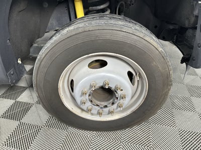 2016 Ford Super Duty F-550 DRW XL