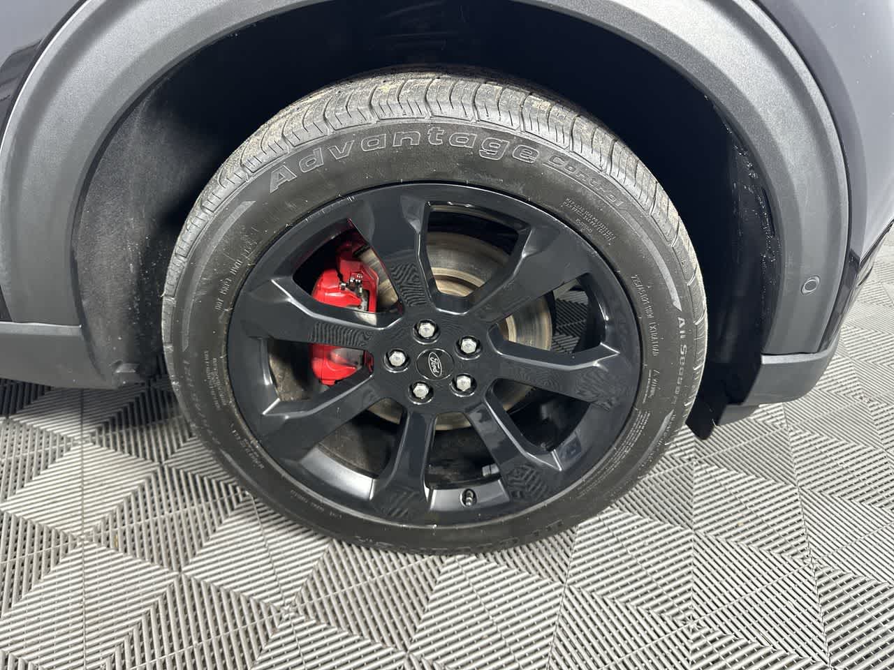 2022 Ford Explorer ST