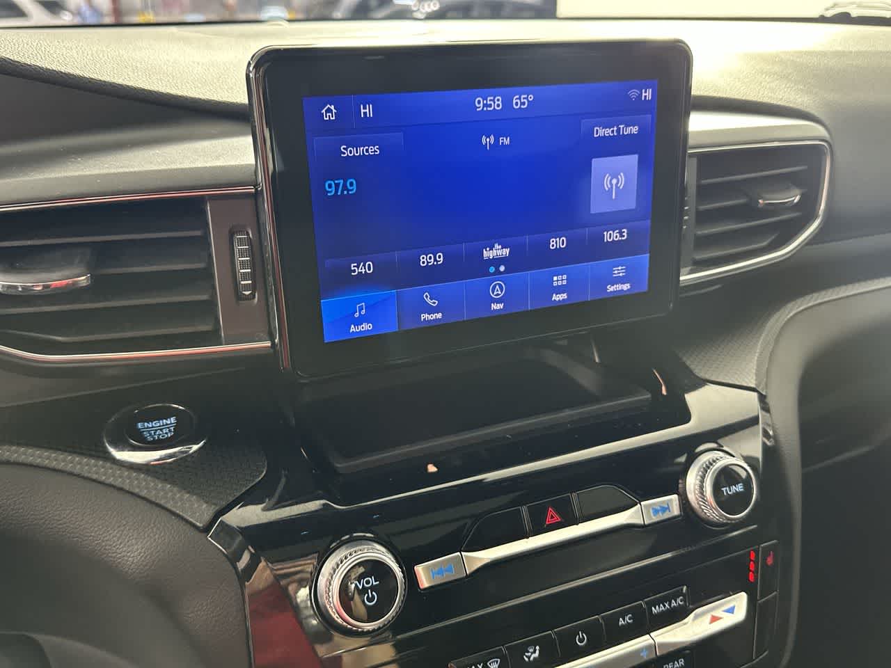 2023 Ford Explorer ST-Line