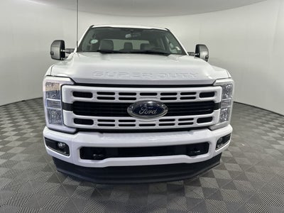 2023 Ford Super Duty F-250 Pickup XLT