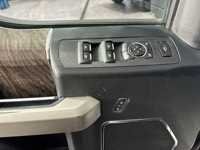 2017 Ford Super Duty F-250 Pickup Lariat