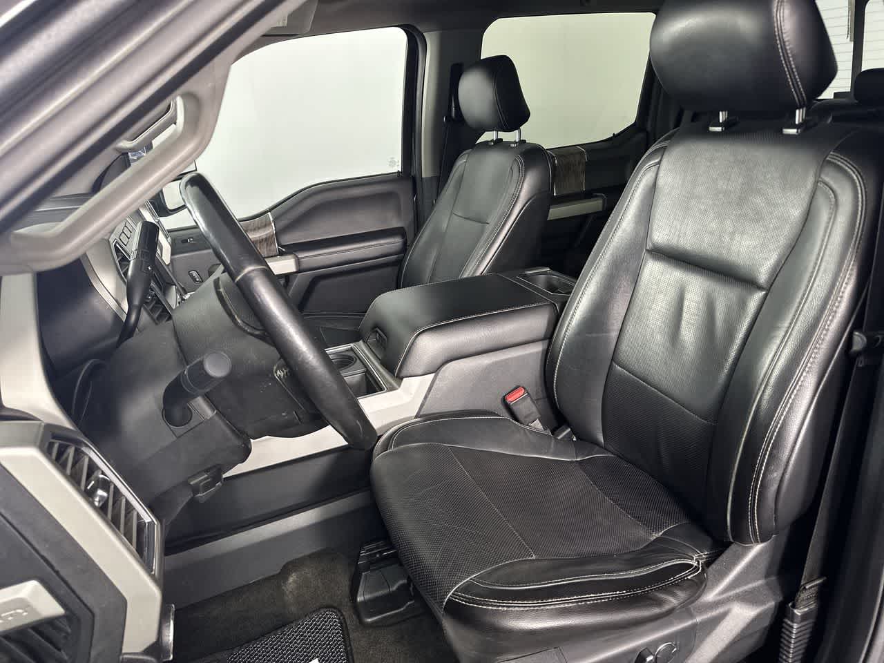 2017 Ford Super Duty F-250 Pickup Lariat