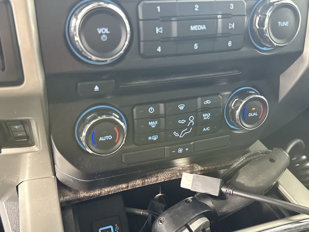 2017 Ford Super Duty F-250 Pickup Lariat