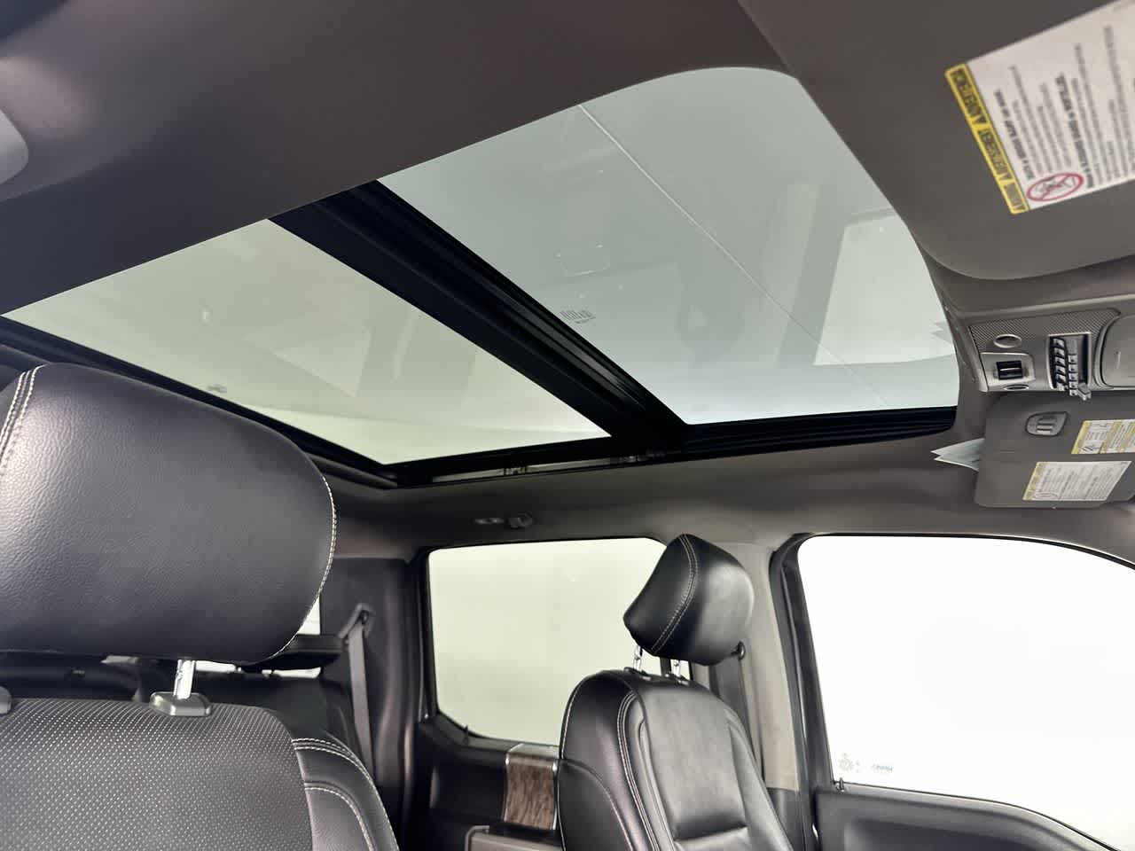 2017 Ford Super Duty F-250 Pickup Lariat