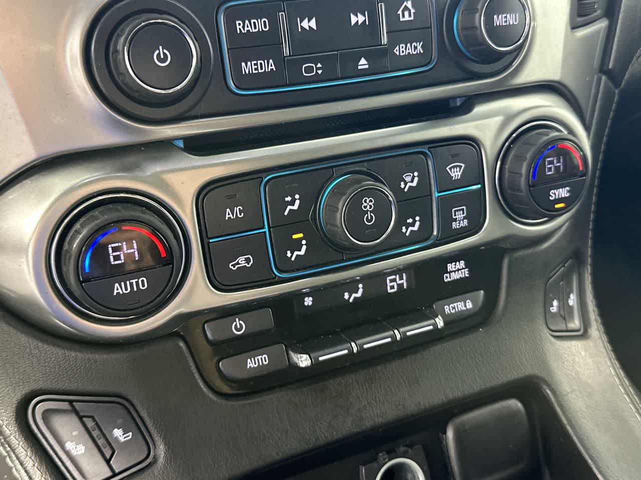 2016 Chevrolet Suburban LT