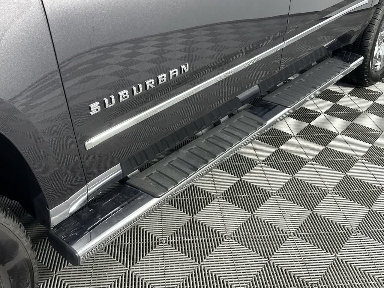 2016 Chevrolet Suburban LT