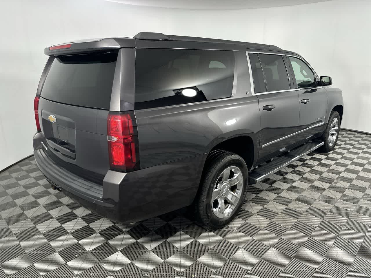 2016 Chevrolet Suburban LT