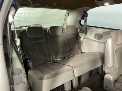 2005 Chrysler Town & Country Touring