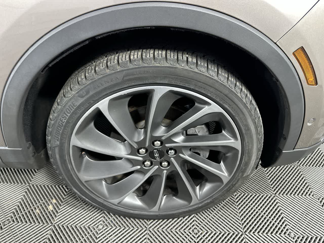 2021 Lincoln Nautilus Reserve