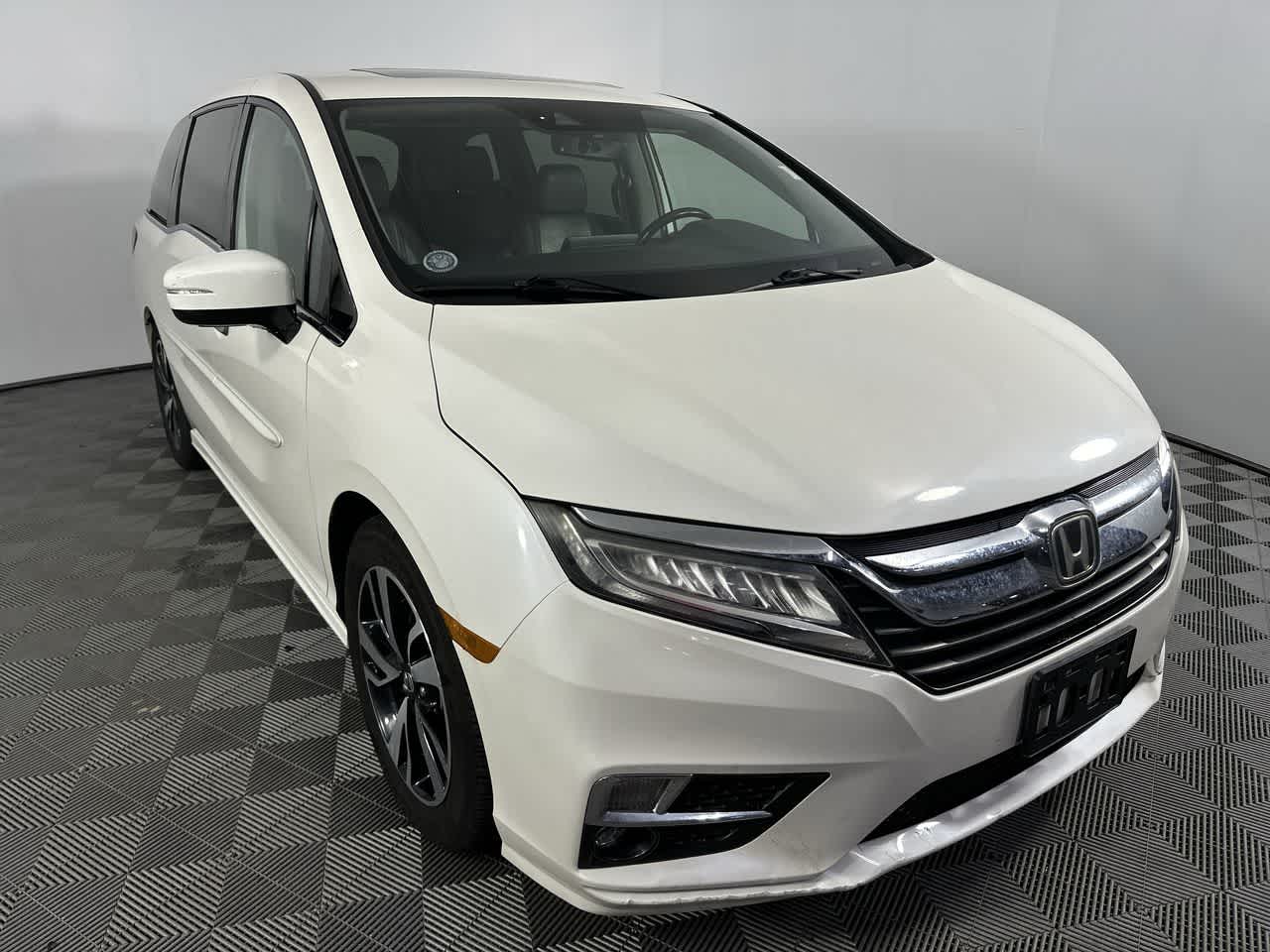 2019 Honda Odyssey Elite