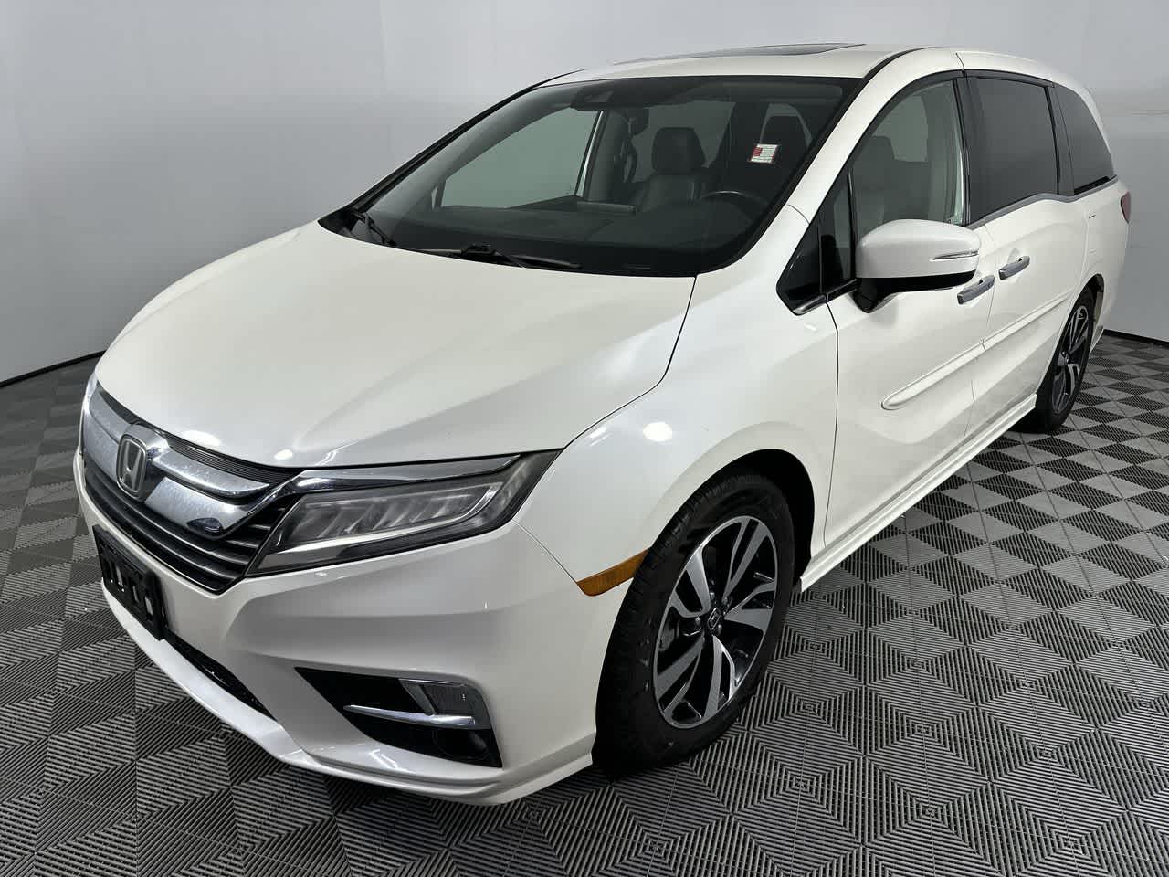 2019 Honda Odyssey Elite