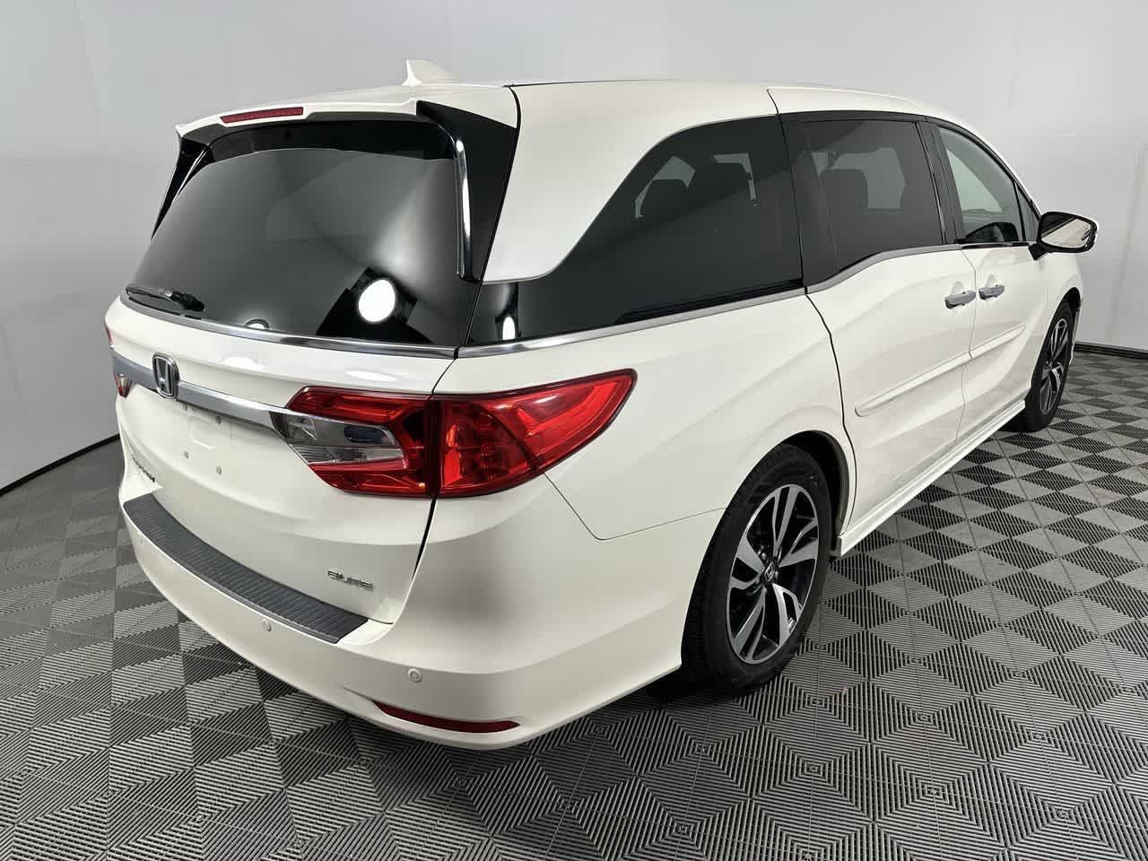 2019 Honda Odyssey Elite