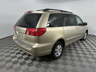 2007 Toyota Sienna LE