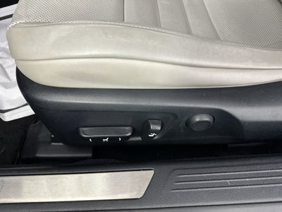 2016 Lexus RC 200t 2dr Cpe