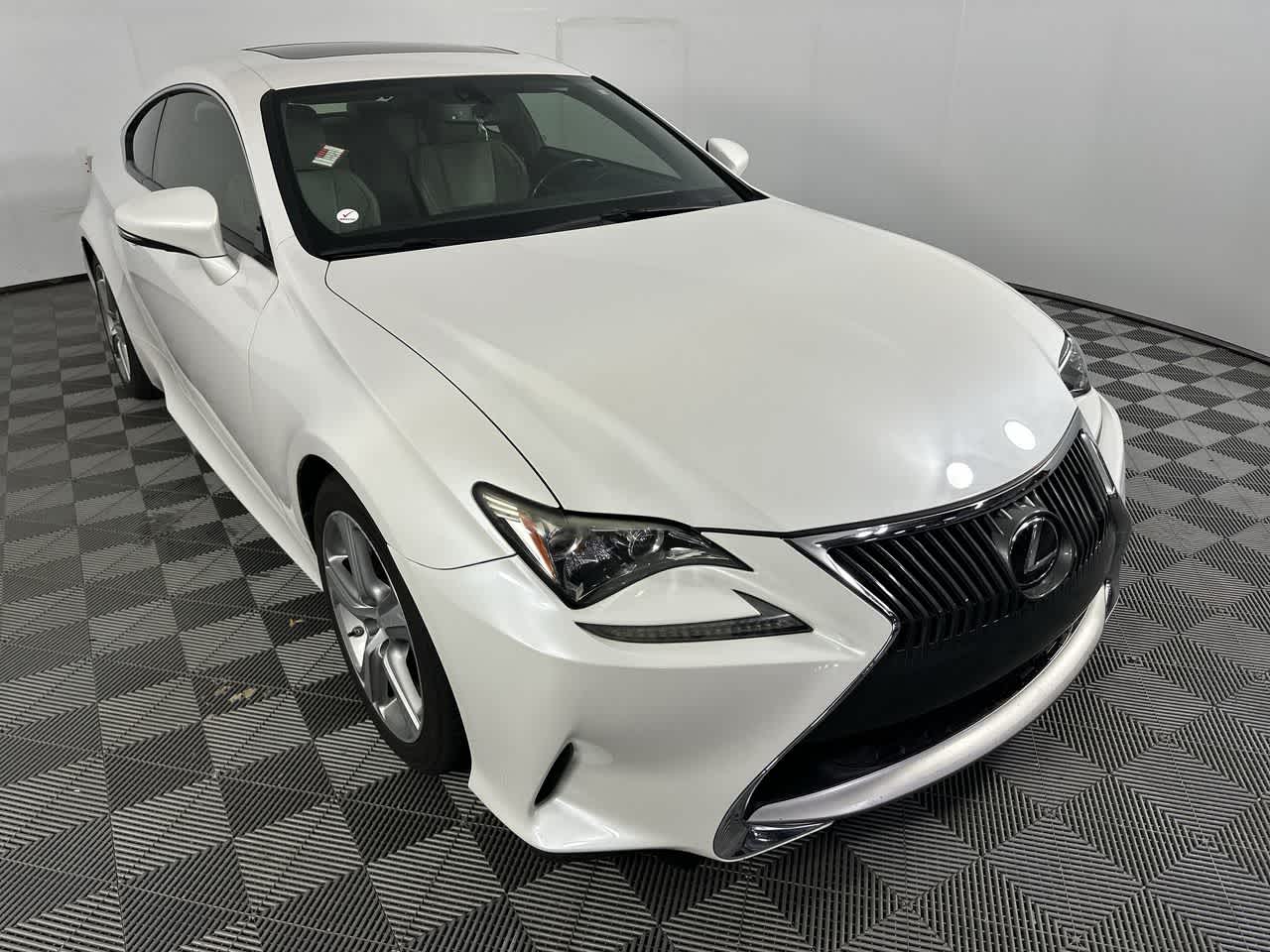 2016 Lexus RC 200t 2dr Cpe